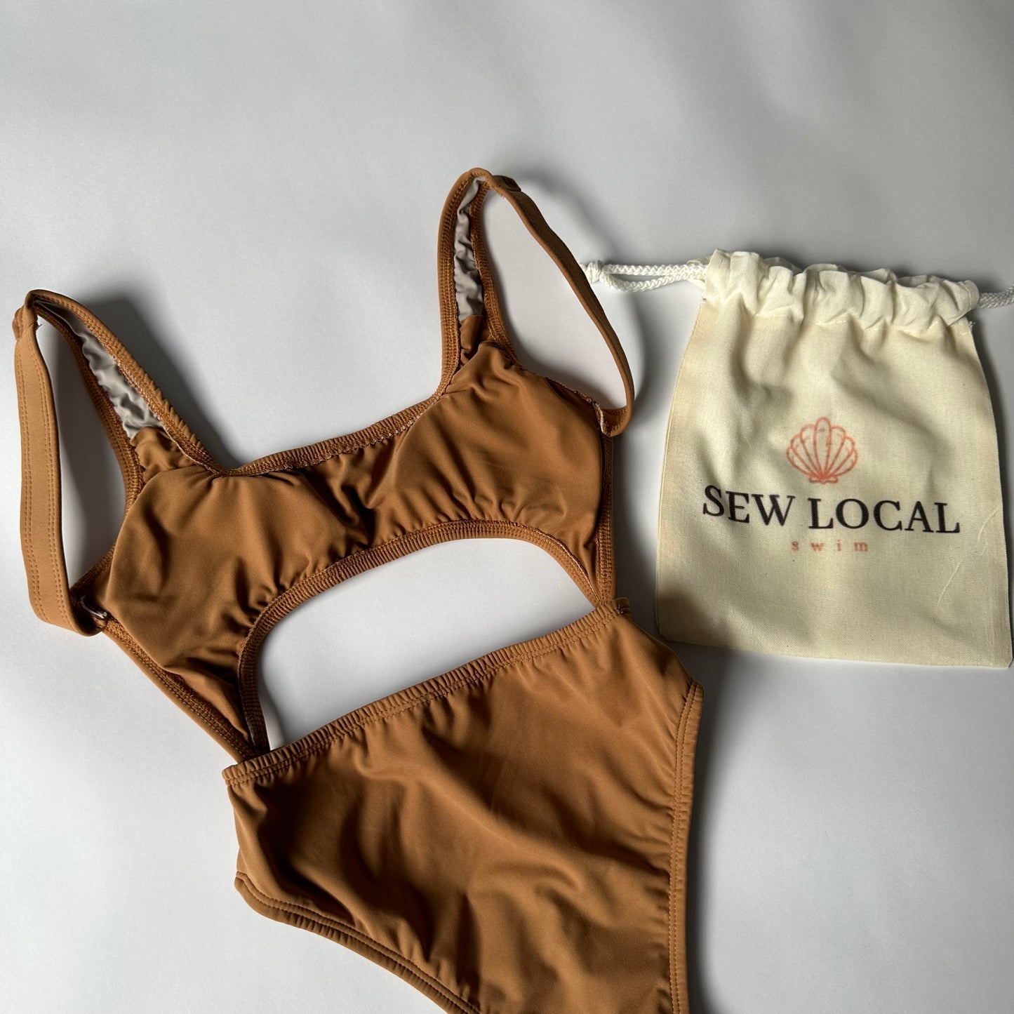 (All sizes) Luna Fullpiece Chestnut Brown