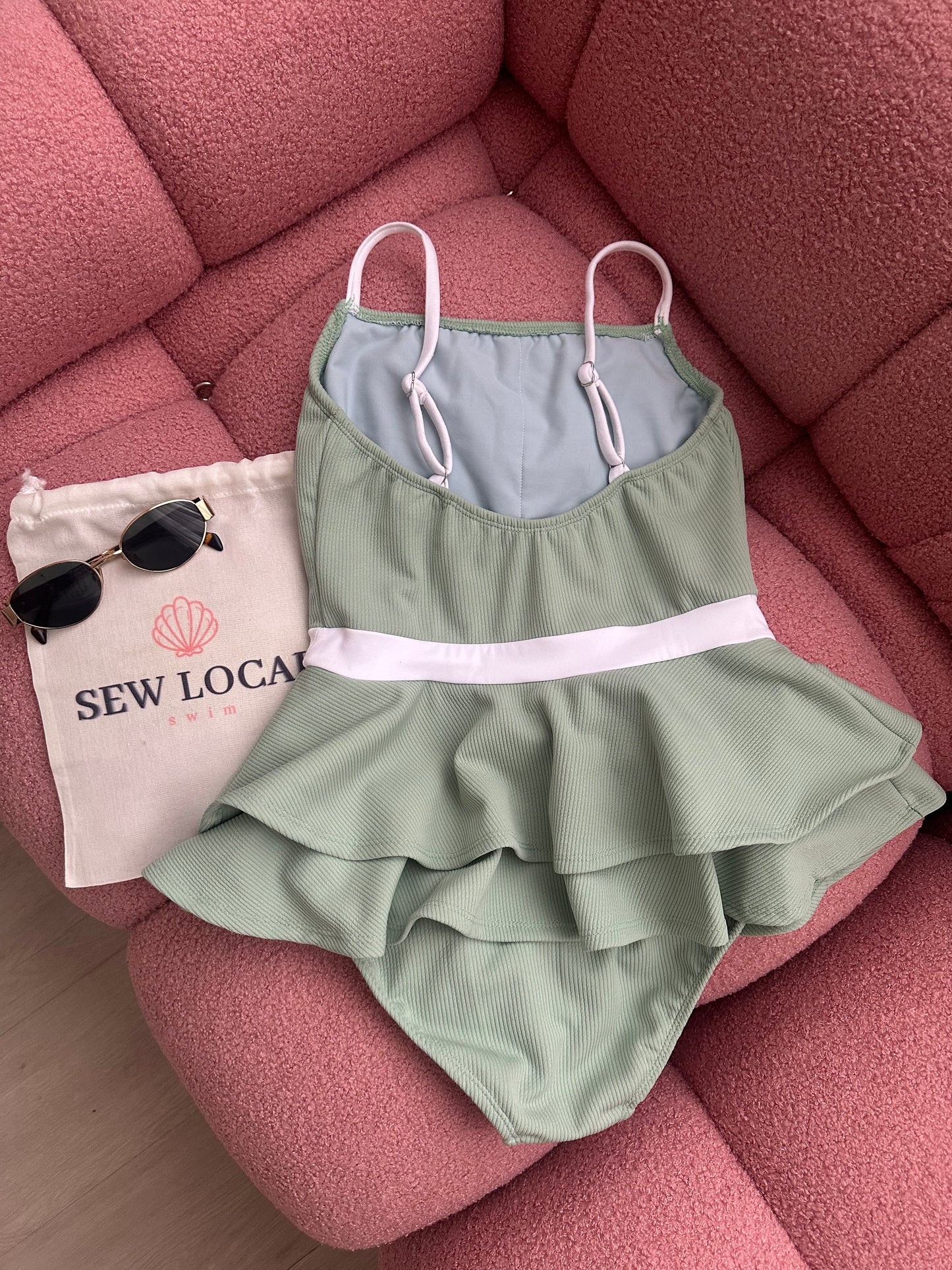 (M) Candice Skirtkini