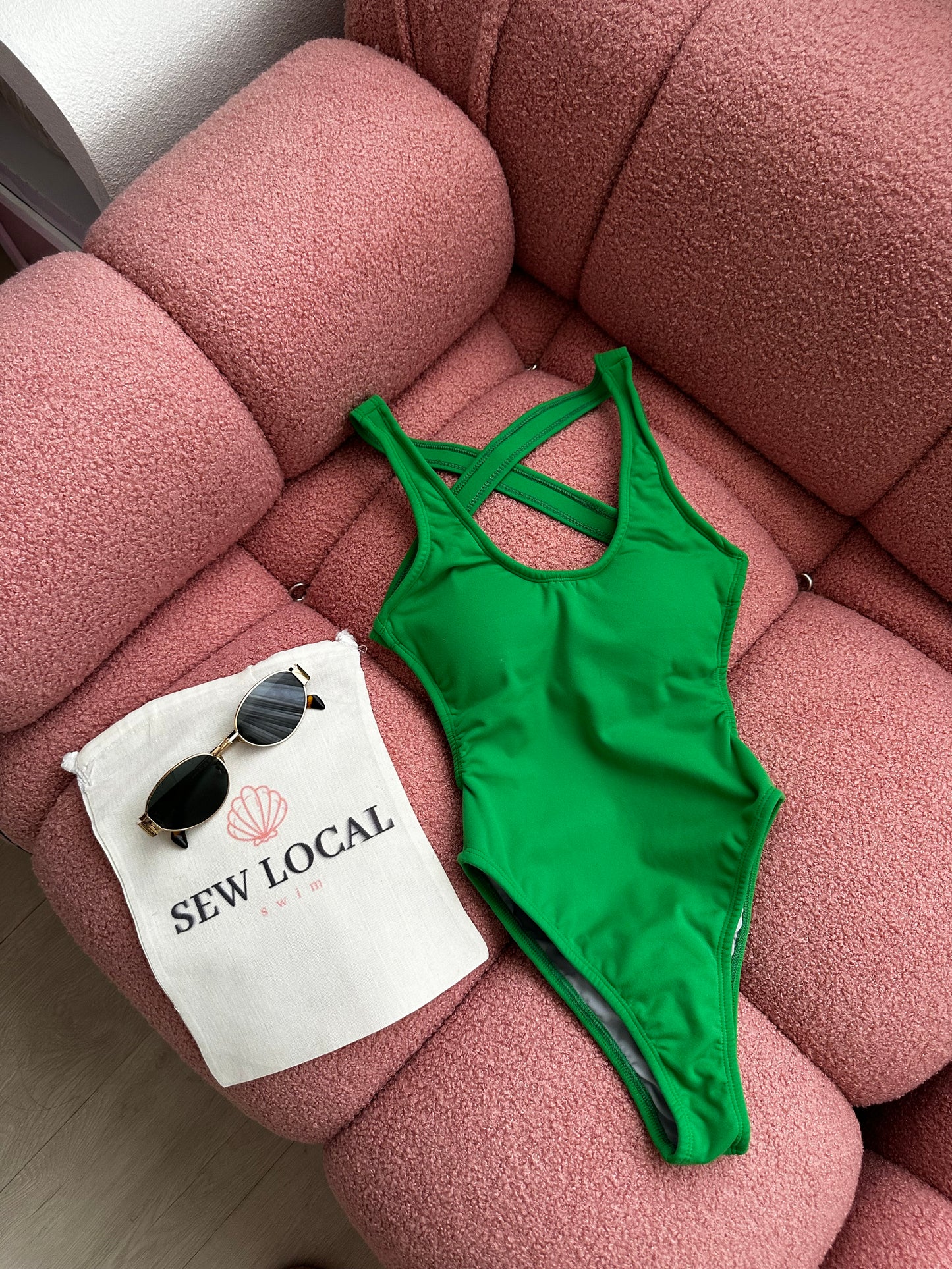 Kai Fullpiece | All sizes