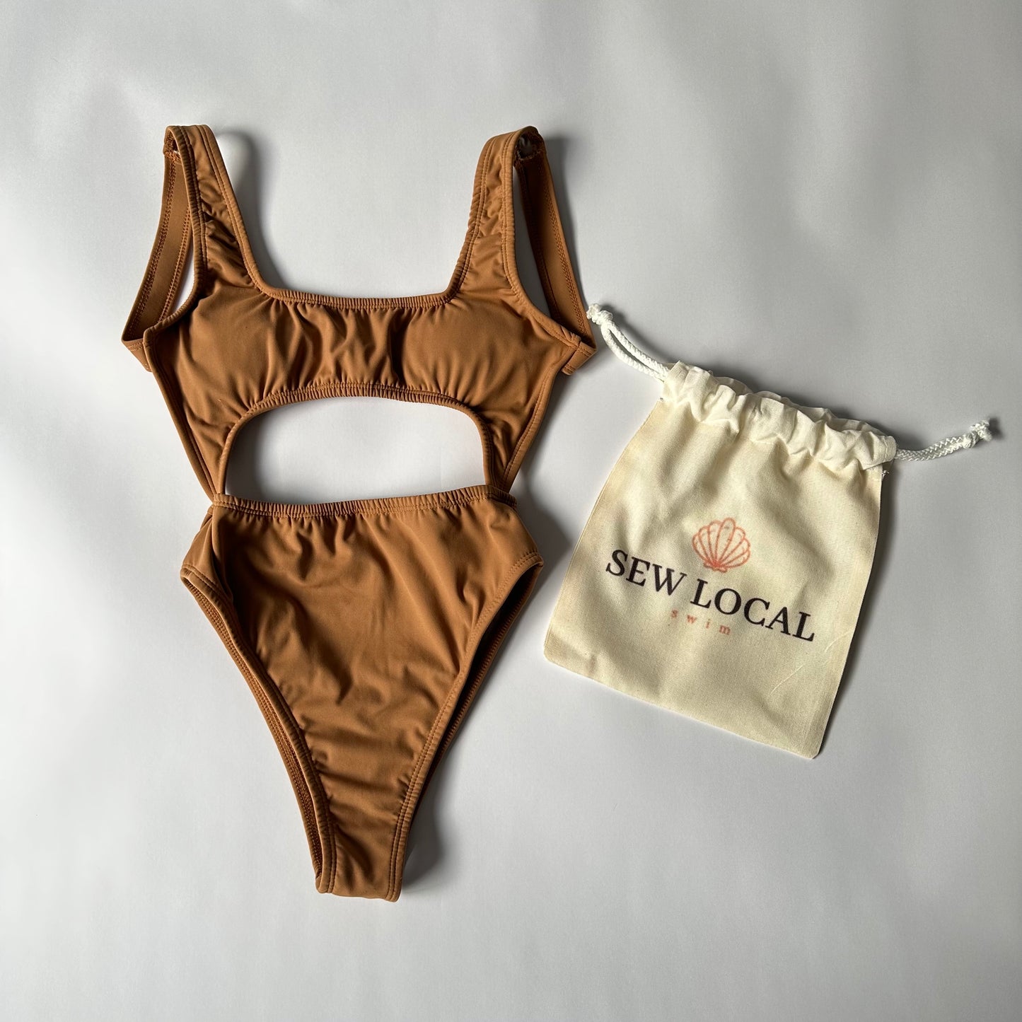 (All sizes) Luna Fullpiece Chestnut Brown