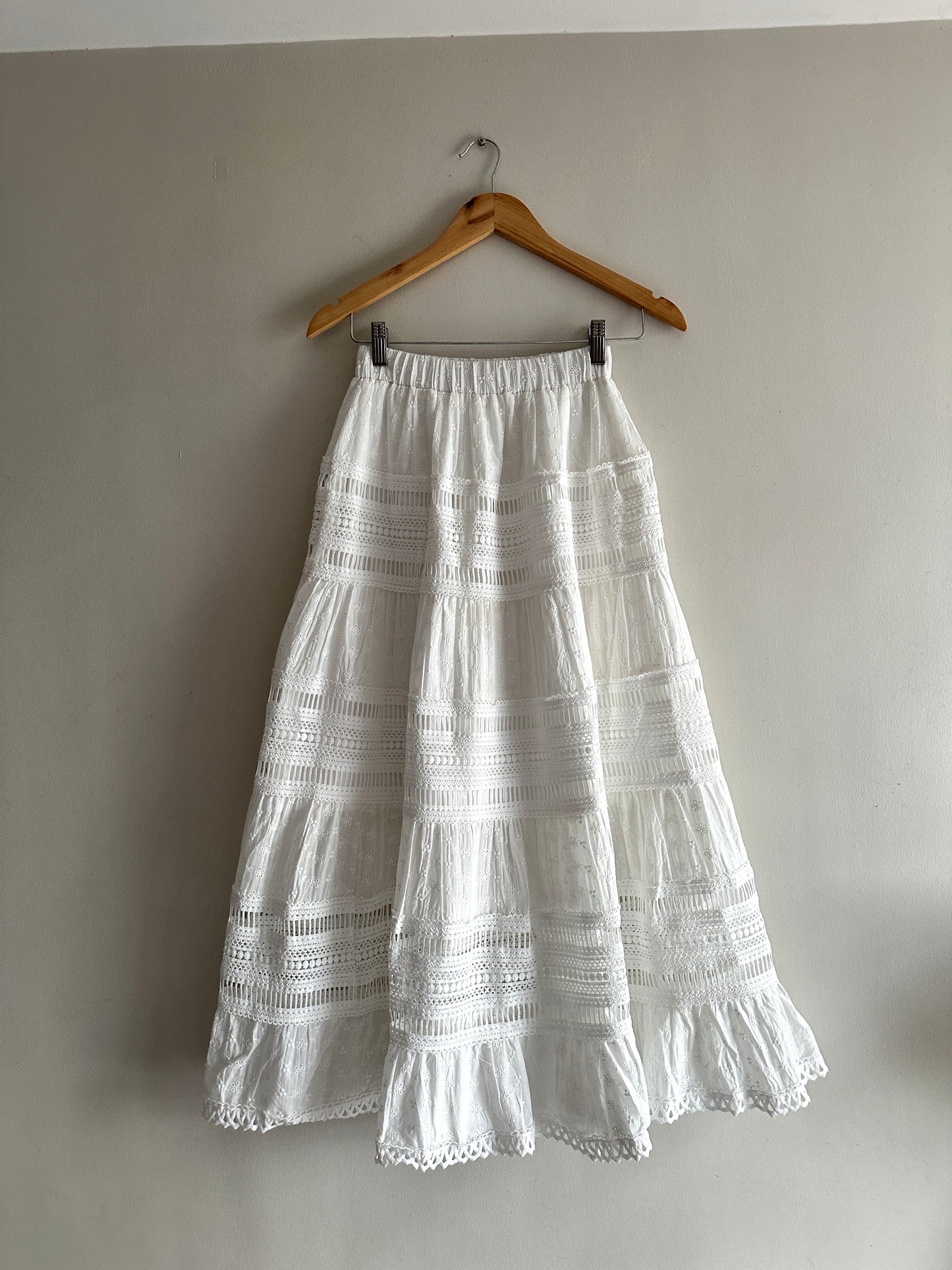 MAYA MAXI SKIRT