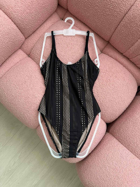 (S) Ava Clasp Back Lace Black