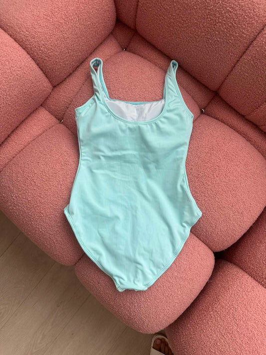 (M) Light Sky Blue
