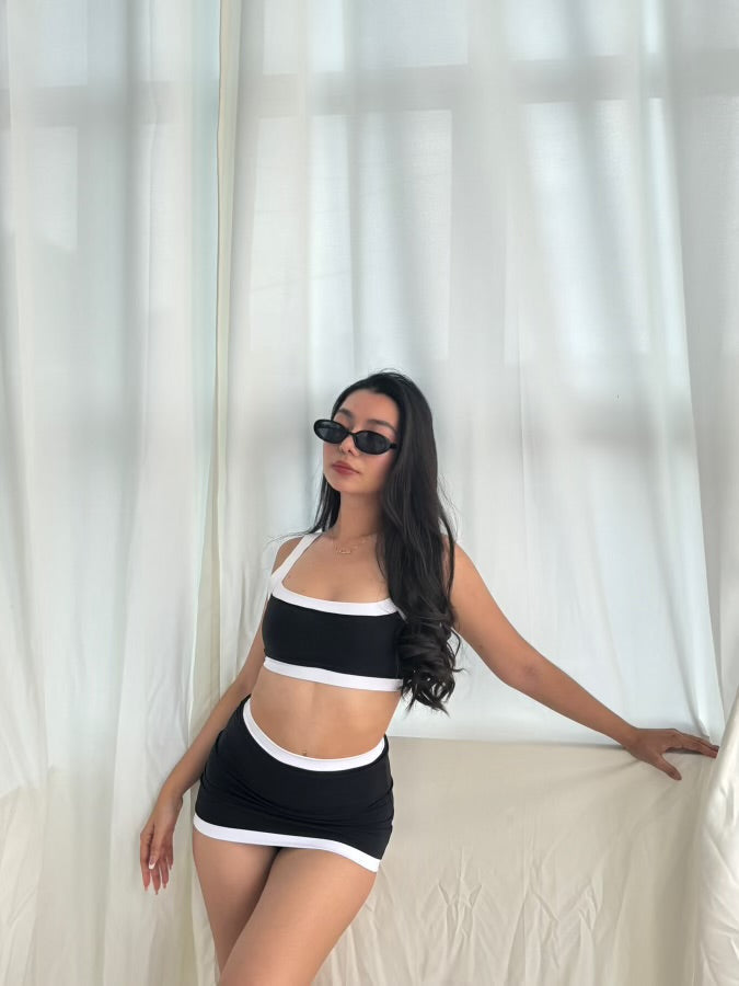 KYLIE TWOPIECE SKIRT OUTLINED